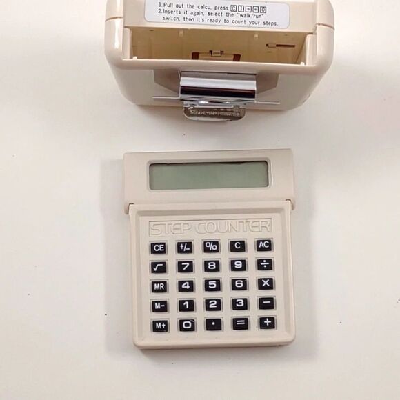 Lillian Vernon Count A Step Electric Pedometer with  Slide out Calculator - Picture 8 of 14